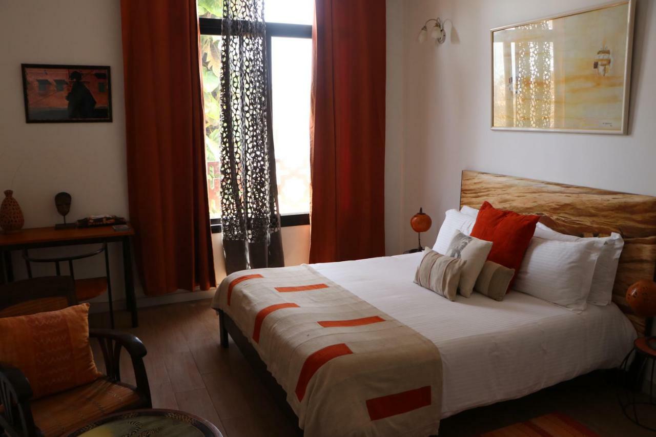 Nyeleni Maison Sahel Дакар Экстерьер фото